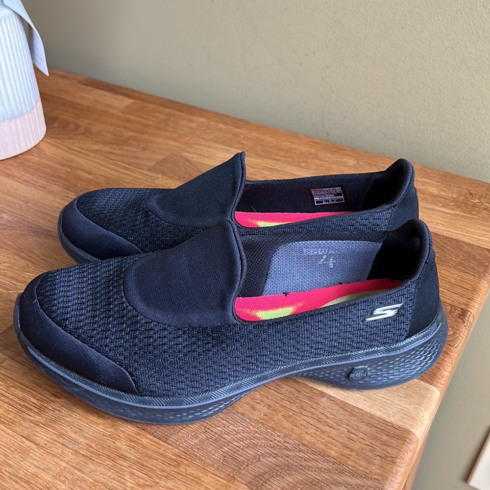 Skechers Womens Go Walk 4 Walking Shoes W8.5 - Picture 3 of 7